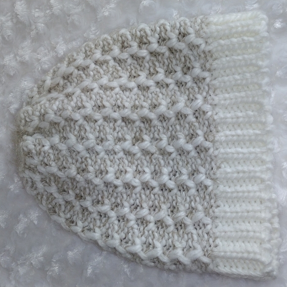 sonoma Knit Beanie White/Tan - Picture 1 of 10
